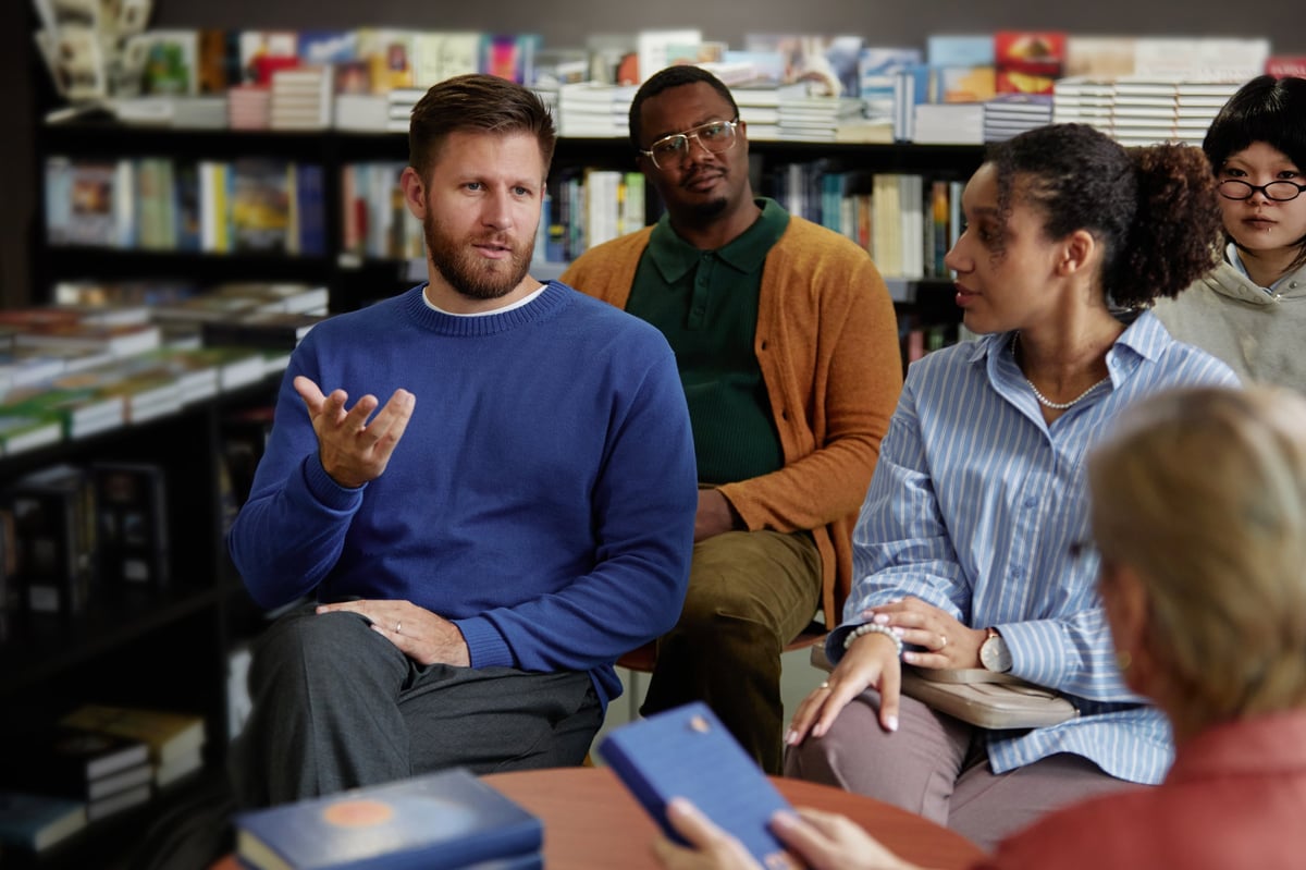 Professional group discussion in academic setting